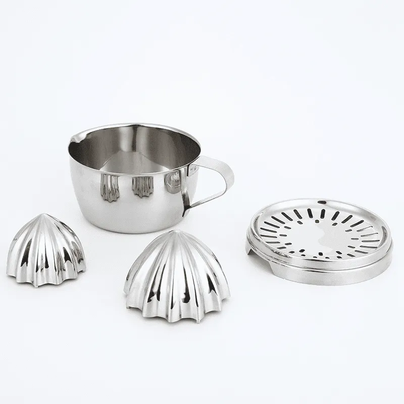 Presse agrume manuel en inox 304 compact avec cône strié.